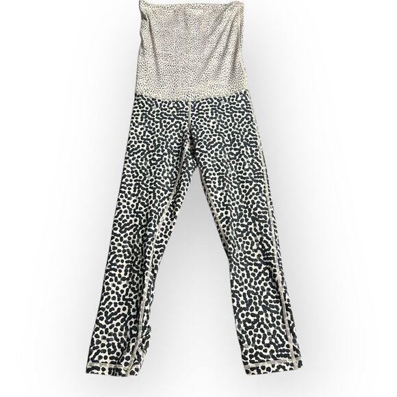 Lululemon Maternity Leggings Sz 4 White Blue Groove Flare Athletic Animal Print - Picture 1 of 7